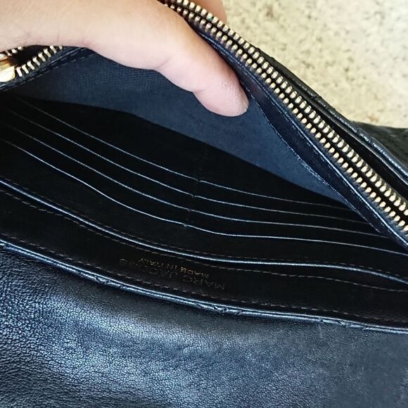 Marc Jacobs small Quilted Gold hardware Made in Italy black Crossbody - Picture 8 of 12